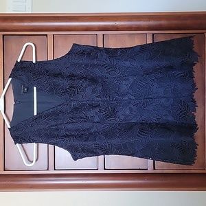 Ann Taylor Navy Lace Sleeveless Top
